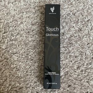 Younique Touch Glorious face primer